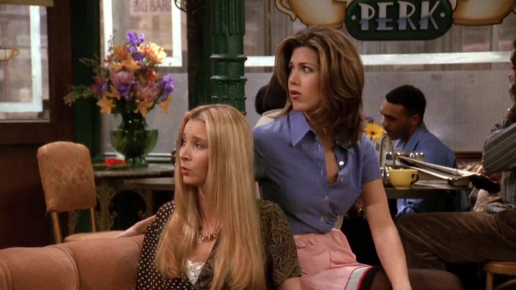 Central Perk scene with Rachel and Phoebe from Friends S01E22, perfect for cinema language learning.