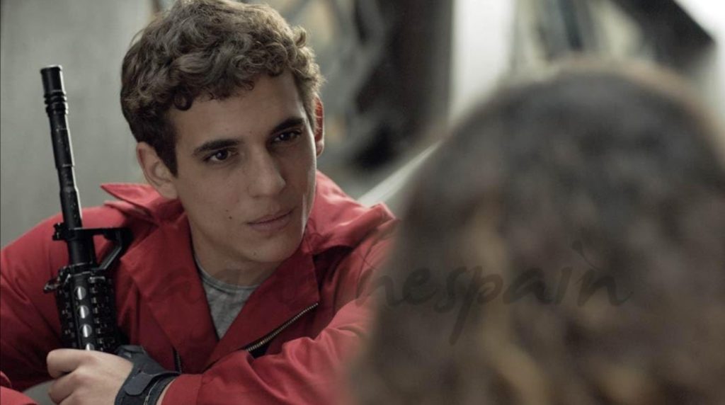 Film-based language learning with a character having a dialogue from Monet Heist.
